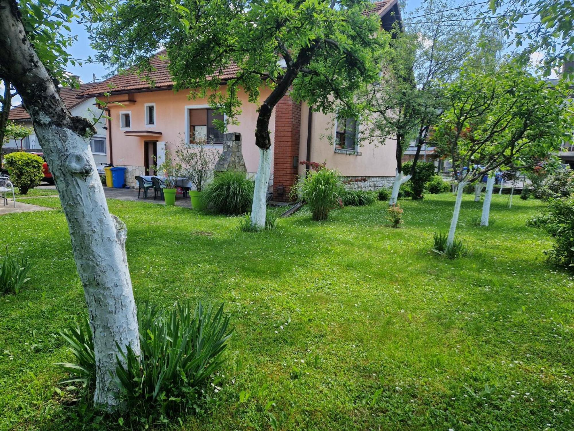Studio Apartman Marica - Ogulin, Hrvatska 外观 照片